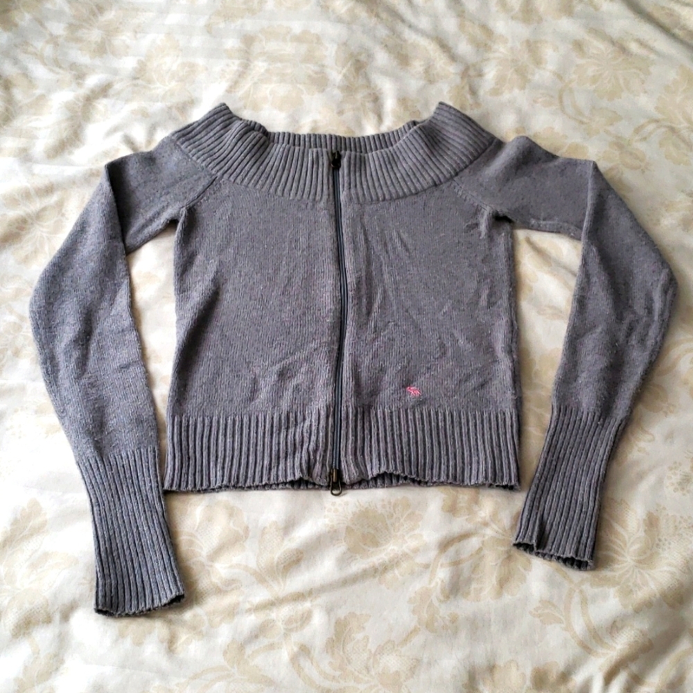 Y2K Grey Abercrombie Sweater with Zip Detail Sz Medium